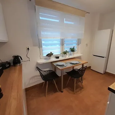 Ferienwohnung Kinga Thorn Exterior foto